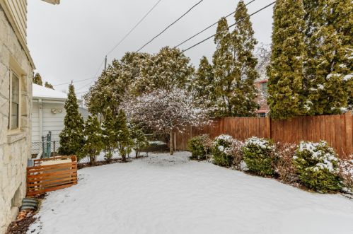 5030 Larkin St, Milwaukee WI 53217-5754 exterior