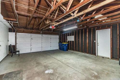 2637 Midland Rdg Dr, Saint Louis MO 63114-1232 exterior