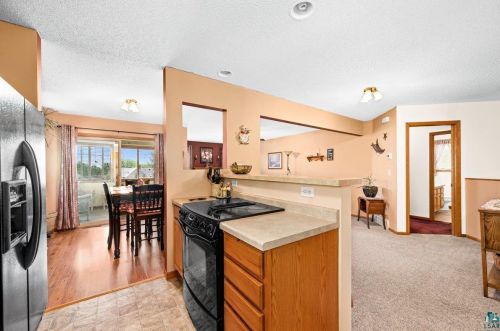 9120 Lawn St, Duluth MN 55810-1545 exterior