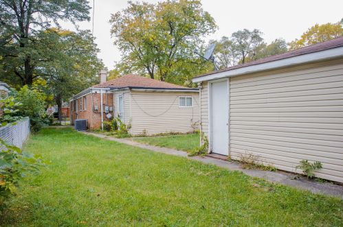 14409 University Ave, Dolton IL 60419-1903 exterior