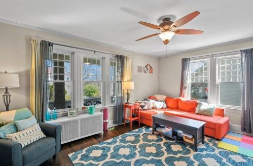 30 Hadwen Ln, Worcester, MA 01602-2613