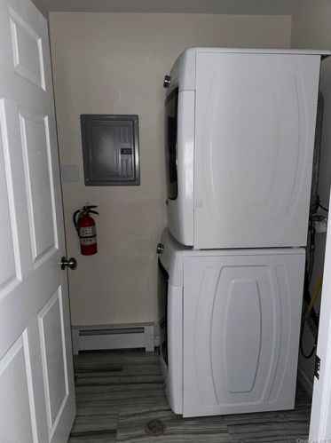 42 North St, Schenectady NY  12345-1310 exterior