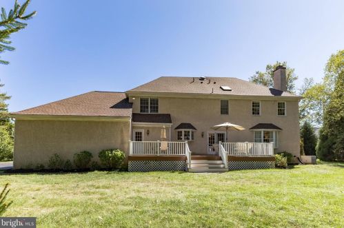 300 Ardmore Ave, Ardmore PA 19003-1012 exterior