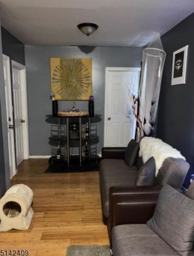 65 Berkshire Pl, Irvington NJ  07111-4049 exterior