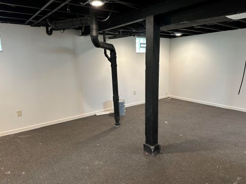 4319 87th St, Milwaukee WI  53222-1799 exterior