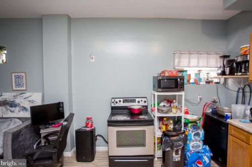 3662 Frankford Ave, Philadelphia PA 19134-2131 exterior