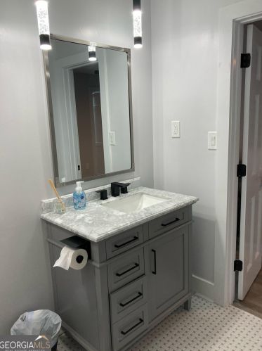 2933 Margaret Mitchell Ct, Atlanta GA 30327-1614 exterior