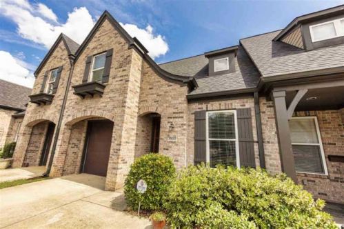 3933 Graham Dr, Birmingham, AL 35210-2189