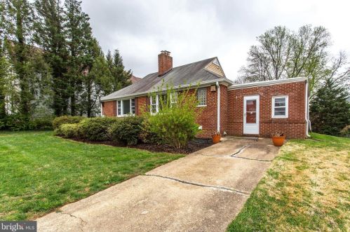 6529 Chesterfield Ave, Mc Lean VA  22101-5231 exterior