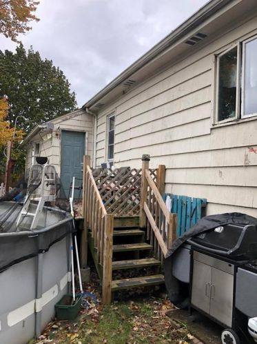 95 Olympia Ave, Providence RI 02911-2019 exterior