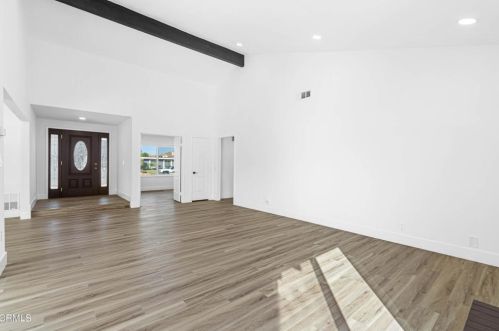 1540 Joliet Pl, Oxnard CA  93030-3140 exterior