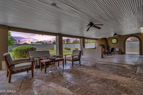 18428 42nd St, Phoenix, AZ 85032-1405