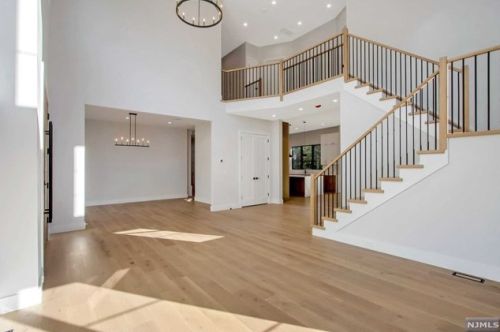 116 Lk Rd, Demarest NJ 07627-2236 exterior