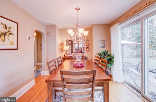 168 Hamilton Ave, Trenton NJ 08619-2427 exterior