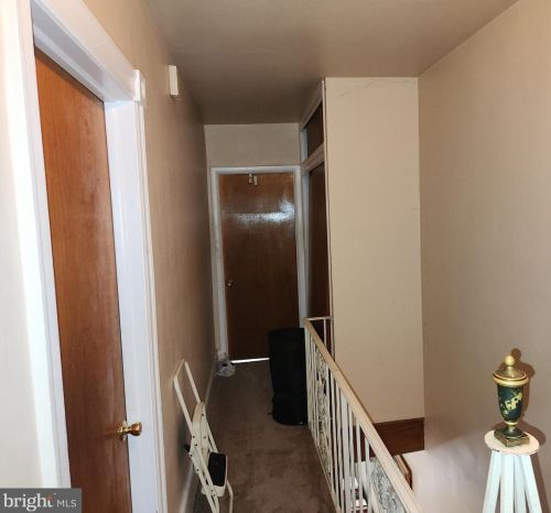 1185 Whitman Ave, Camden NJ 08104-1258 exterior