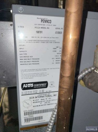 85 Bogart Ave, Outwater NJ 07026-3101 exterior