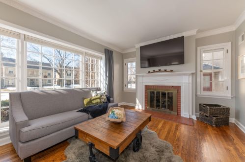 2346 90, Milwaukee WI 53226-4512 exterior