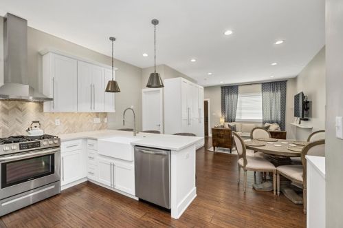 4916 Hatfield St, Pittsburgh PA 15201-2727 exterior