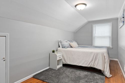 2708 69th St, Milwaukee WI  53219-2905 exterior