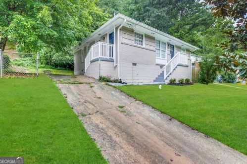 2639 Harmony Way, Atlanta GA  30344-2046 exterior