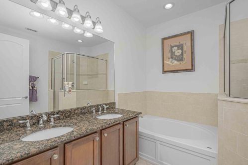 6117 Kendra Ln, Fort Pierce FL 34983-4140 exterior