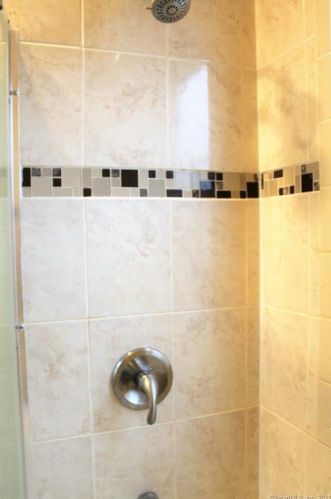 1078 Blvd, Hartford CT 06119-1714 exterior