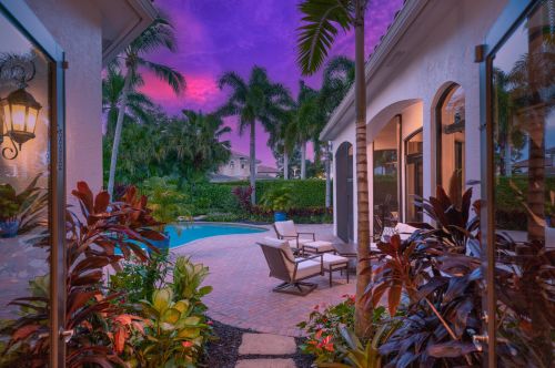 17830 Monte Vista Dr, Boca Raton FL  33496-1054 exterior