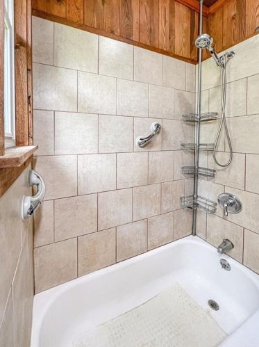 6 N Ave, Gainesville GA 30504-7117 exterior