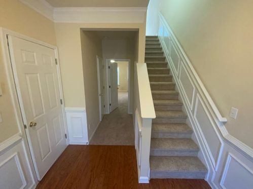 7828 Kiverton Pl, Atlanta GA  30350-5890 exterior