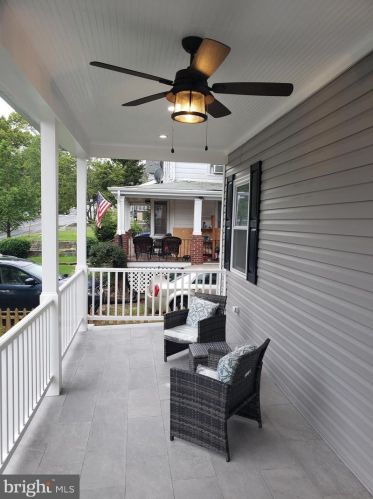 1620 Monroe St, Washington DC  20010-1804 exterior