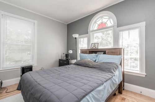 1179 Washington Ave, Portland ME 04103-2042 exterior