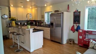 3629 44th Ave, Seattle WA  98116-3709 exterior