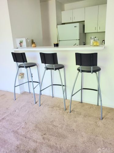 427 Edpas Rd, New Brunswick NJ 08901-3818 exterior