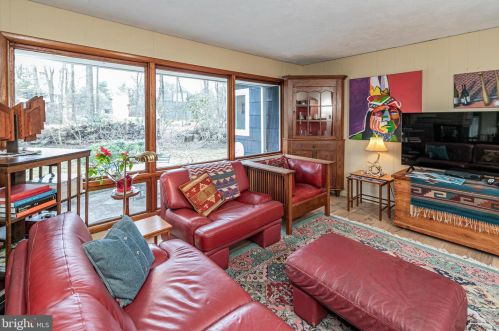 41 Manning Ln, Trenton NJ  08648-1018 exterior