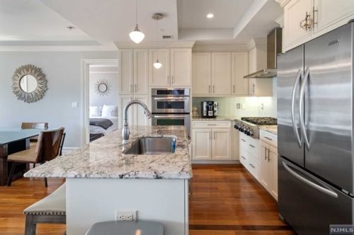 53 Eton Row, Union City NJ 07086 exterior