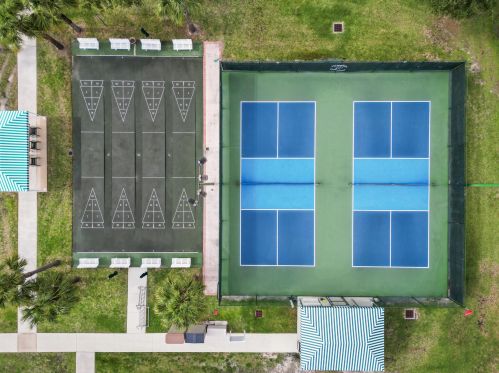 324 Breezy Point Loop, Fort Pierce FL  34986-2669 exterior