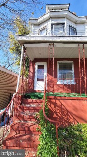 15 Exton Ave, Trenton NJ  08618-4433 exterior