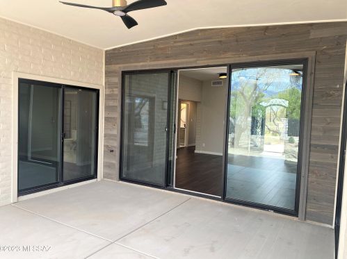 3955 Bear Canyon Rd, Tucson AZ  85749-8220 exterior