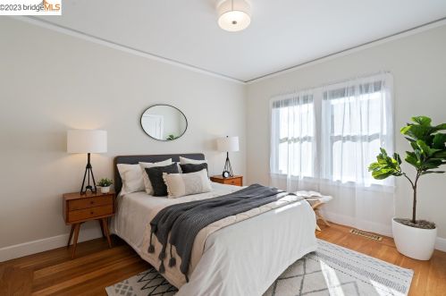 1514 Blake St, Berkeley CA 94703-1805 exterior