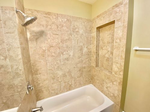 2840 15 St, Milwaukee WI 53215-3711 exterior