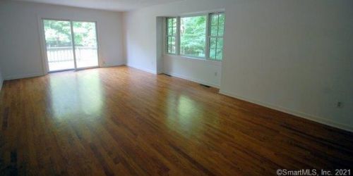 132 Eleven Levels Rd, Ridgefield CT  06877-3009 exterior