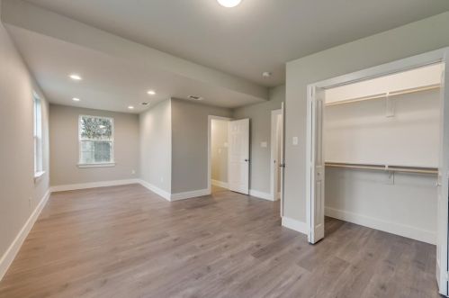 2810 Frazier St, Dallas TX 75210-1633 exterior