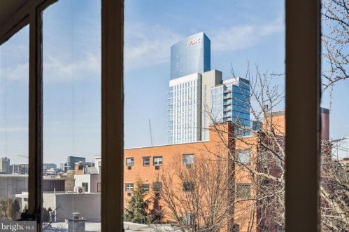 2322 Delancey Pl, Philadelphia PA 19103-6407 exterior