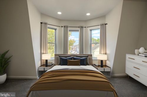 330 Oak St, Pottstown PA  19464-5357 exterior