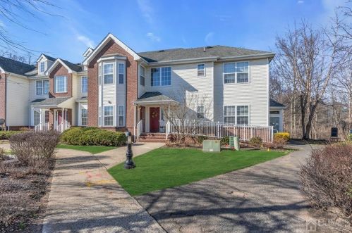 132 Forest Dr, Piscataway NJ  08854-2273 exterior