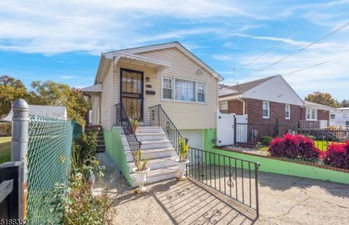 311 27th St, Paterson, NJ 07514-1711