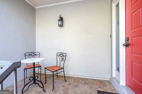 8 Carlisle St, Atlanta, GA 30308-0081