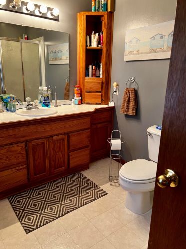 4645 68th St, Milwaukee WI  53220-3917 exterior