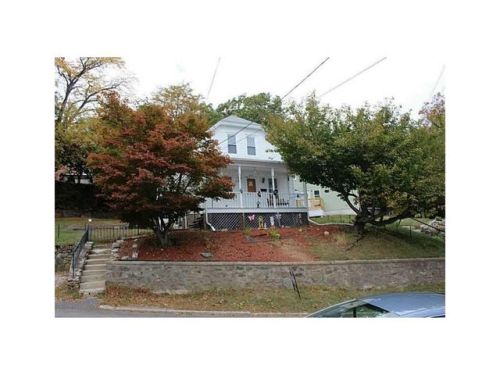 167 Mount Saint Charles Ave, Woonsocket, RI 02895-5519
