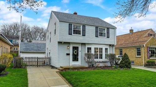 8153 Richmond Ct, Milwaukee WI 53213-1615 exterior